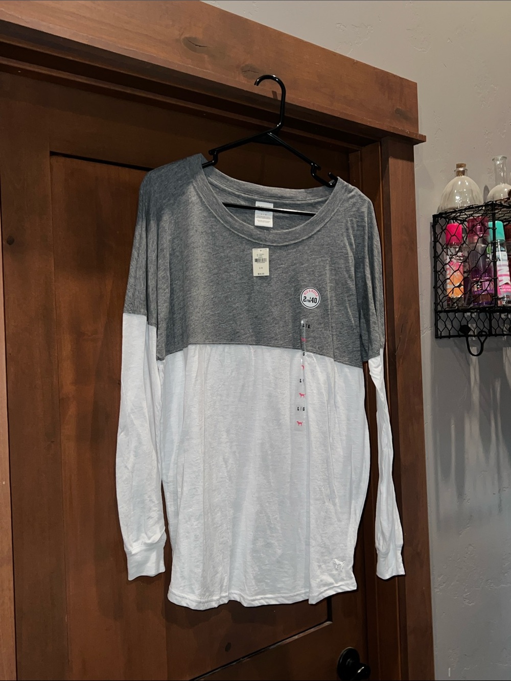 Victoria’s Secret Pink-Long Sleeve Color Block Tee-Gray/White